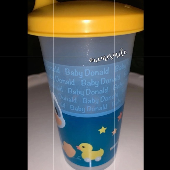 Tupperware Disney Baby Donald Duck Sippy Cup - Picture 2 of 3